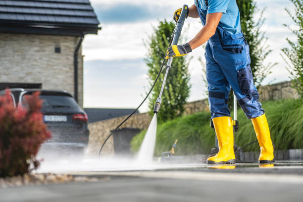 Why Choose Our Certified Pressure Washing Experts for Your Project Needs in Gilbert, IA?